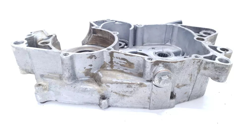 Carter moteur central droit Yamaha DT125LC 1983 n°2