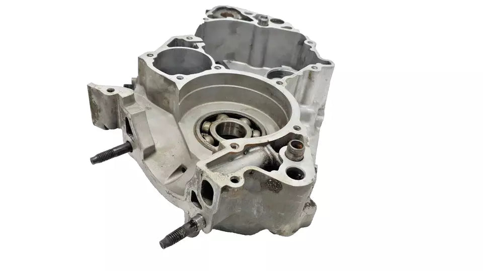 Carter moteur central droit Yamaha DT125R 1992 Réf : 3BN-15121-02-00
