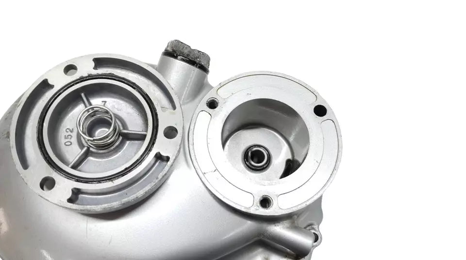 Carter droit d'embrayage Suzuki TU-X 125 1999-2001 Réf : 11340-05303-000
