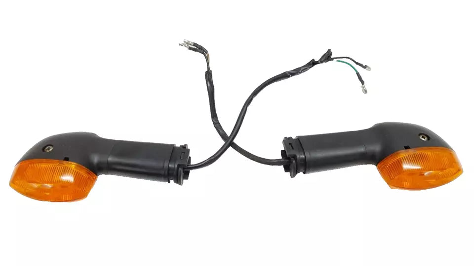 Clignotants arrière Yamaha YBR 125 2007 Réf : 3D9-H3330-10-00