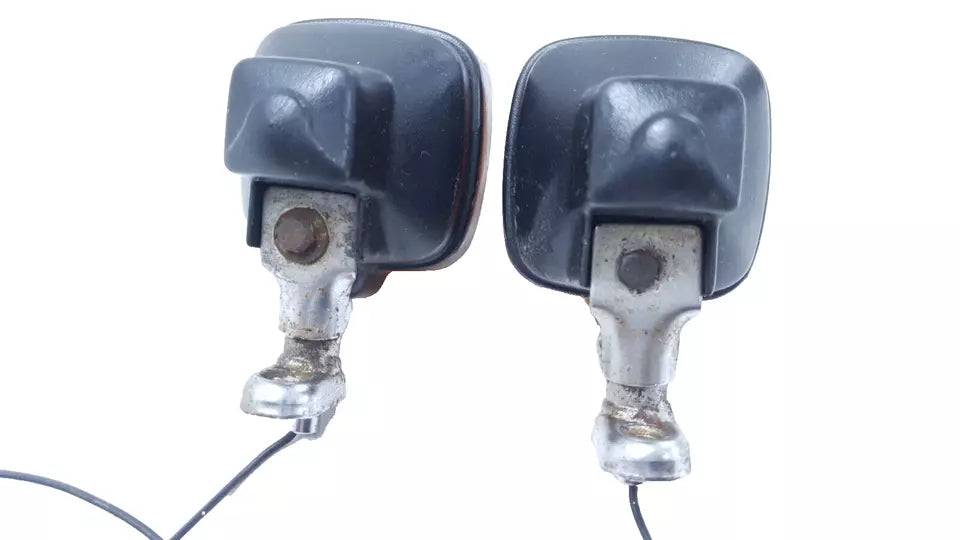 Clignotants arrière 6v Honda CM 125 T 1981 Réf : 33650-424-720