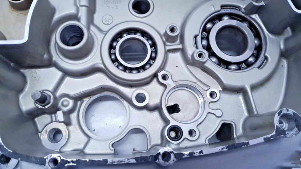 Carter moteur central droit Yamaha XV 125 Virago 2000 Réf : 2UJ151000200