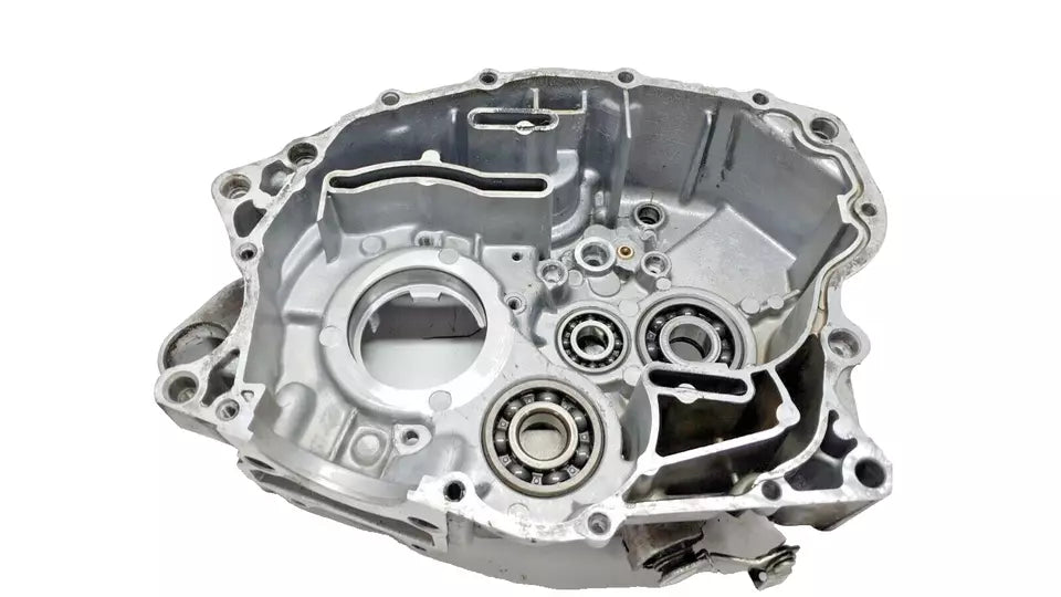Carter moteur central gauche Yamaha SR 125 1998 Réf : 5N0-15100-02-00