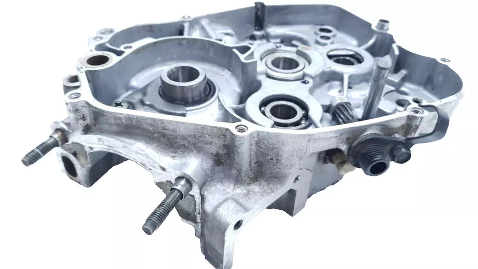 Carter moteur central droit Yamaha TDR 125 1996 Réf : 3BN-15121-03-00