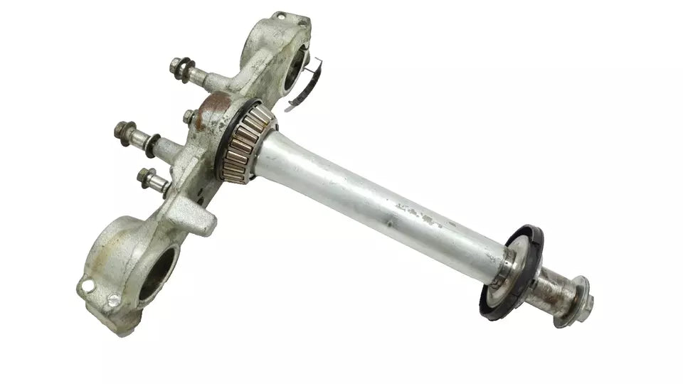 Té de fourche inférieur Suzuki TSX 125 1984 Réf : 51410-01A20-126