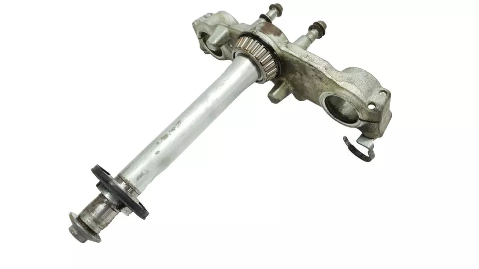 Té de fourche inférieur Suzuki TSX 125 1984 Réf : 51410-01A20-126