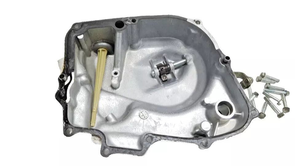 Carter droit d'embrayage Honda CM 125 T 1978-1981 Réf : 11330-402-000