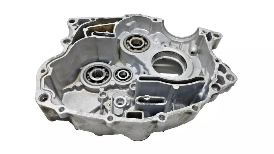 Carter moteur central gauche Yamaha SR 125 1998 Réf : 5N0-15100-02-00