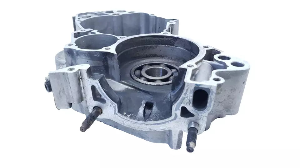 Carter moteur central droit Yamaha TDR 125 1991 Réf : 3NC-E5121-00-00