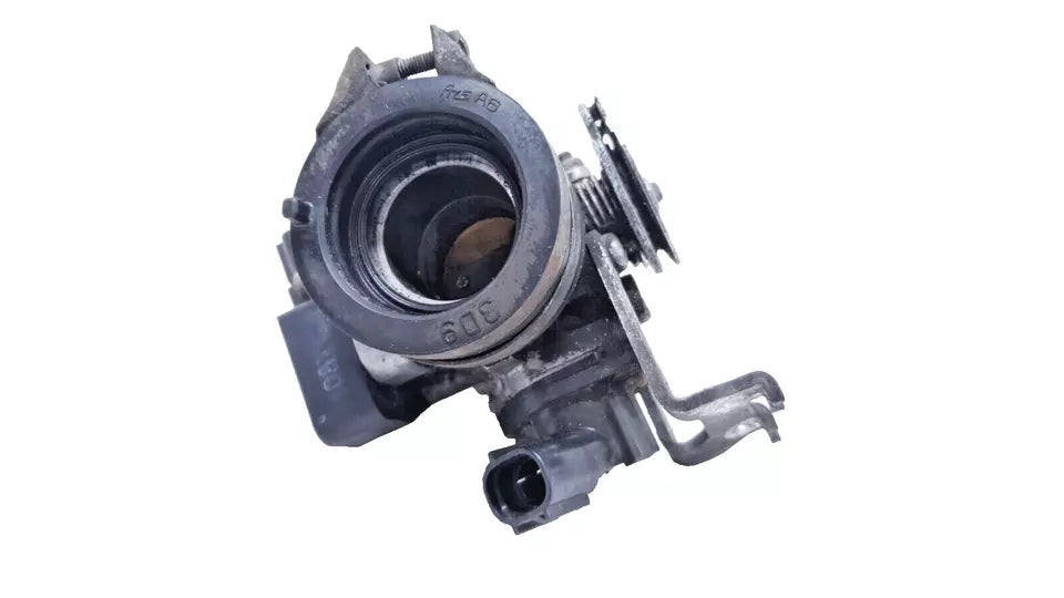 Corp d'injection Yamaha YBR 125 2010 n°2 Réf : 51D-13750-00
