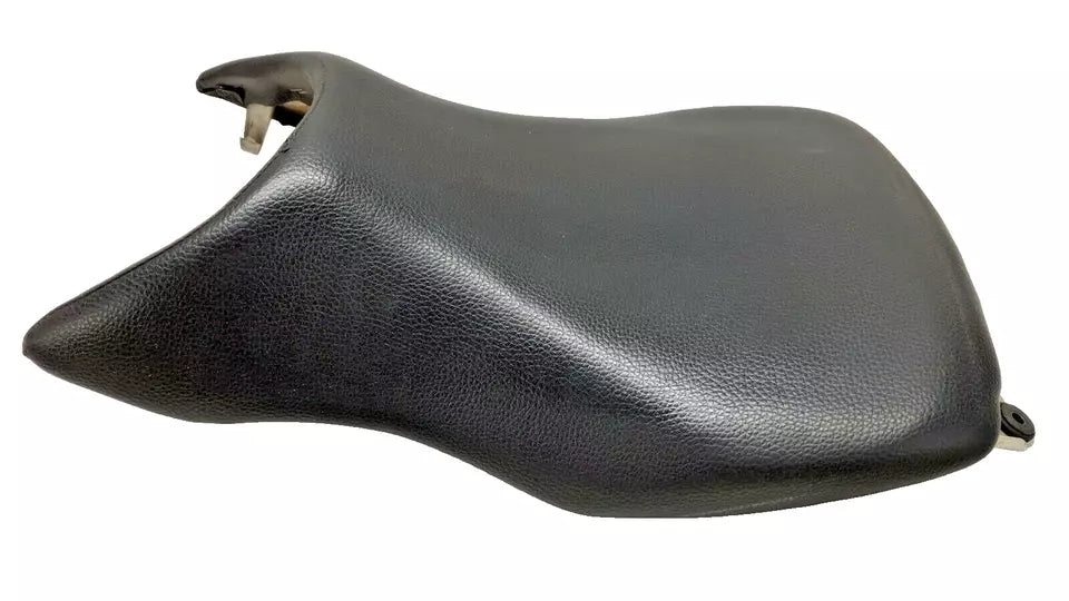 Selle conducteur Honda CBF 125 2012 Réf : 77100-KWFA-9000