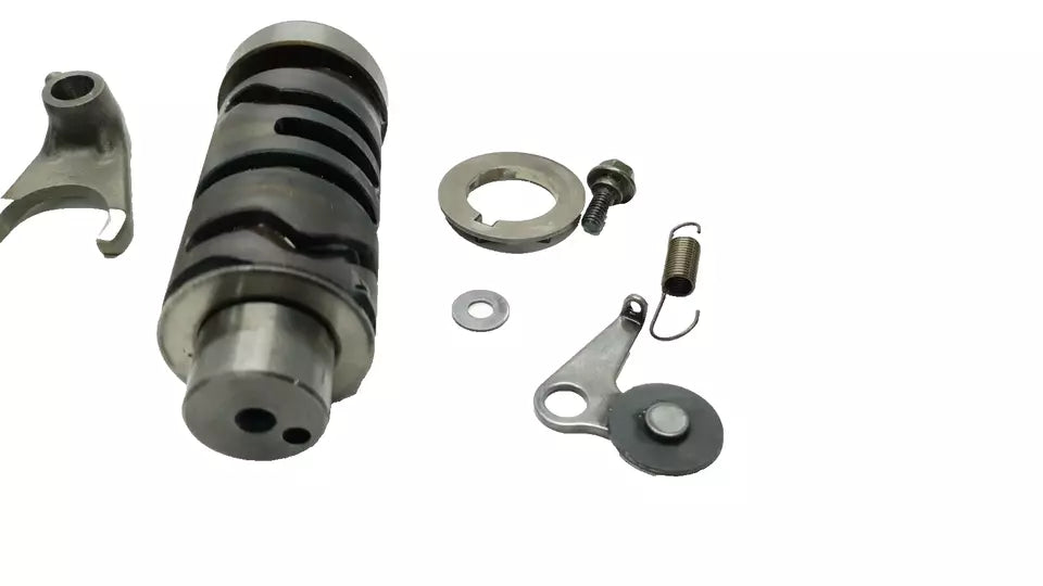 Boite de vitesse complète Suzuki GN125 1982-2001 Réf : 24120-05860-000