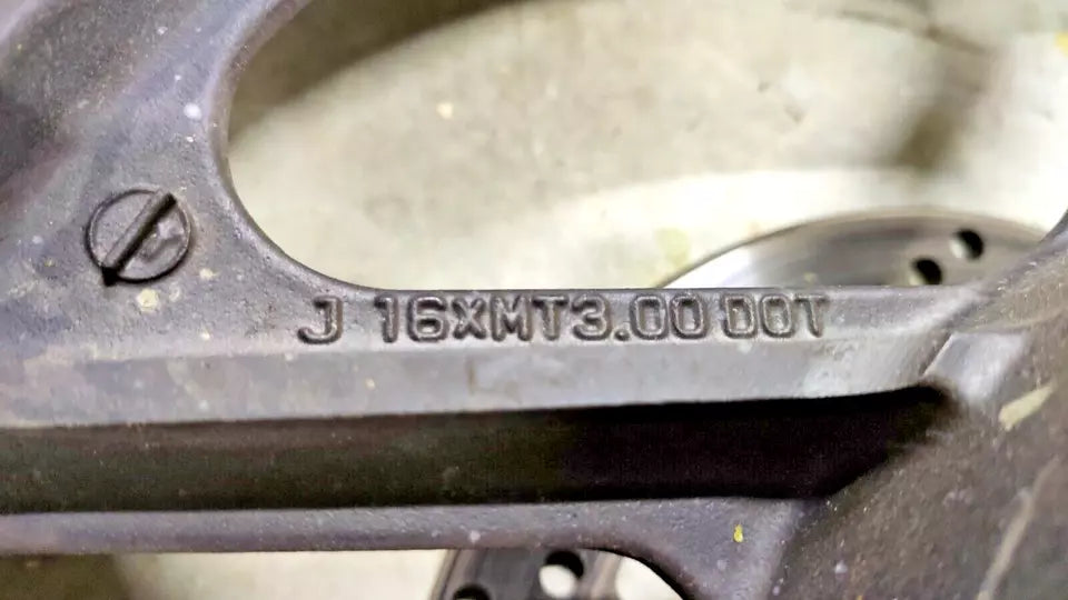 Roue arrière Kawasaki GPX 600 R 1989 Réf : 410731576R2