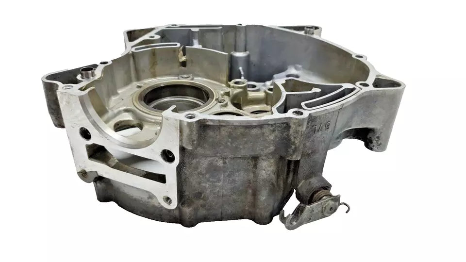 Carter moteur central gauche Yamaha XT125X 2005 Réf : 5HH-E5150-01-00