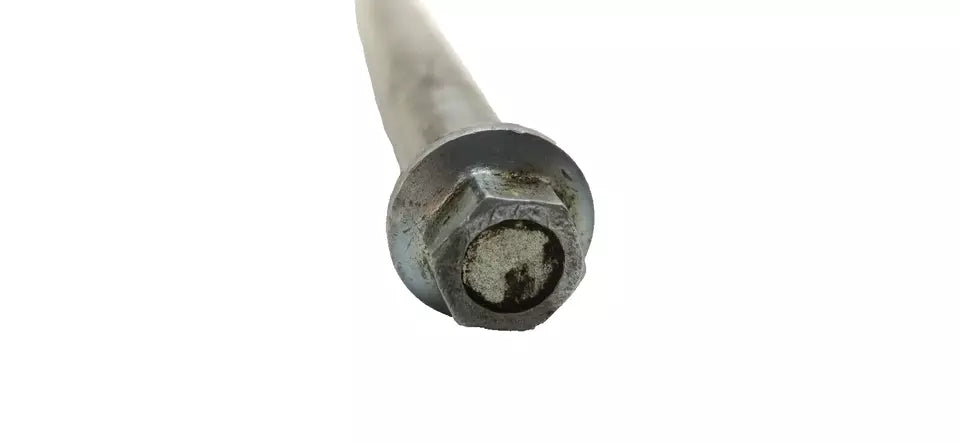 Axe de roue avant Suzuki 600 DR 1985-1989 Réf : 54711-14A01-000