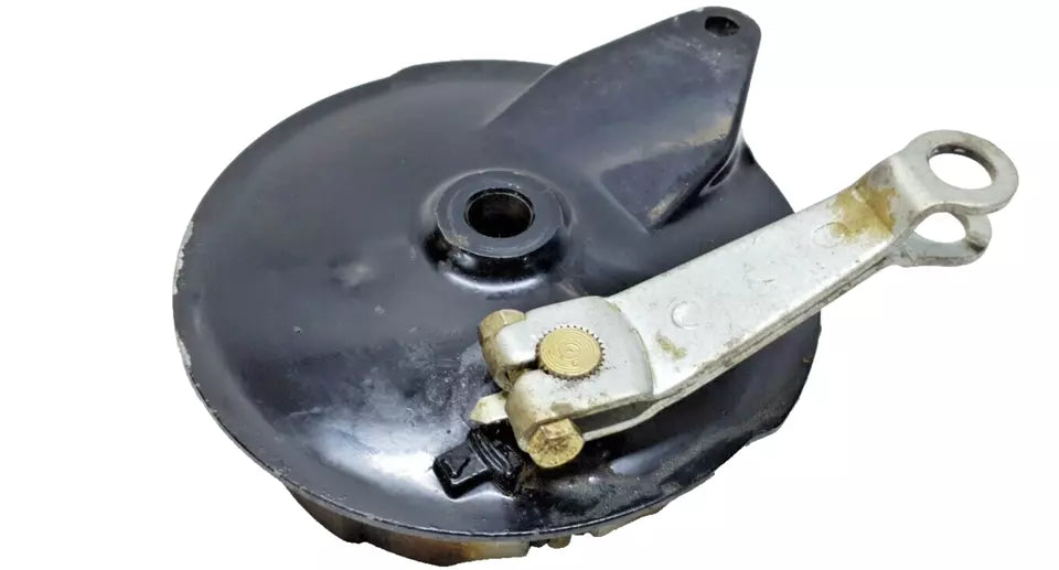 Flasque de frein arrière Yamaha YBR 125 2010 Réf : 5VL-F5321-01-33