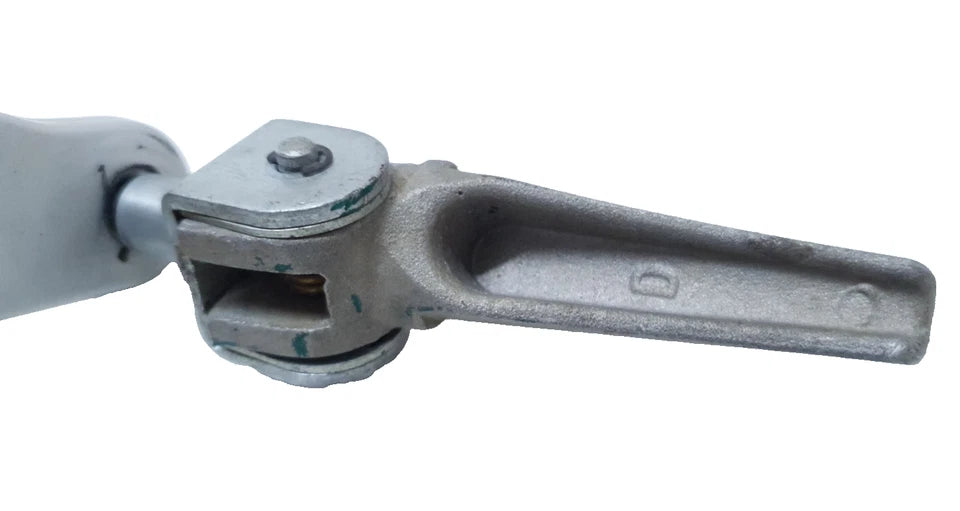 Repose pied avant droit Aprilia RS 50 2010 Réf : 00H01504121