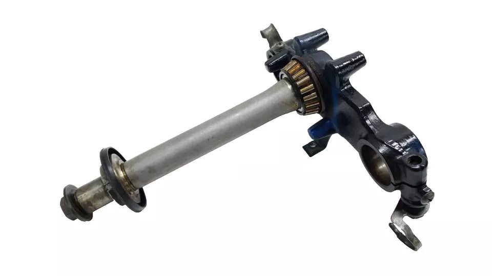 Té de fourche inférieur Suzuki 125 DR 1985 Réf : 51410-44A10-291