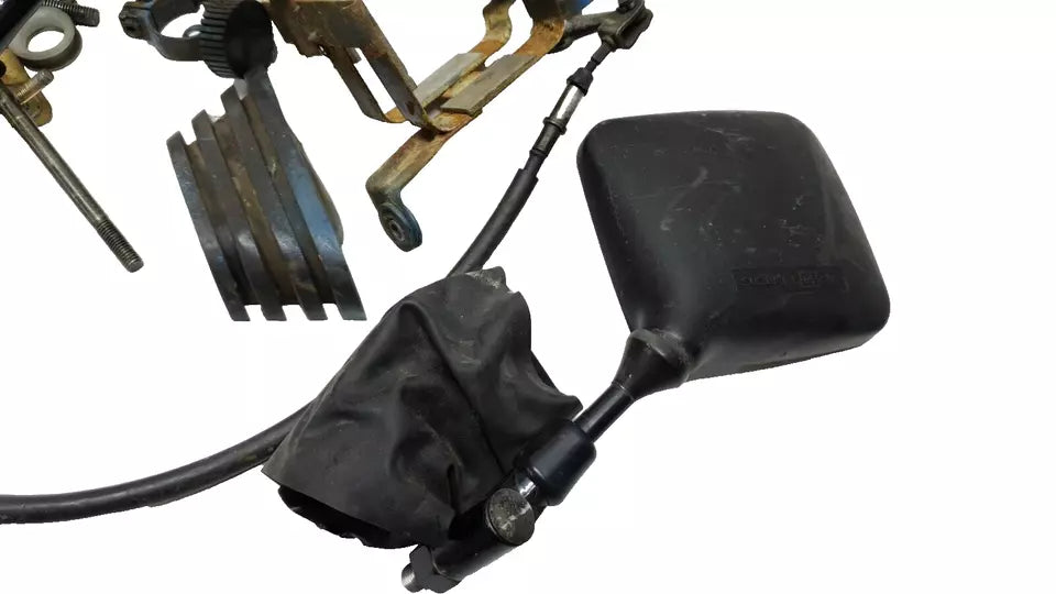 Kit visserie & pièces diverses Suzuki 125 DR 1985