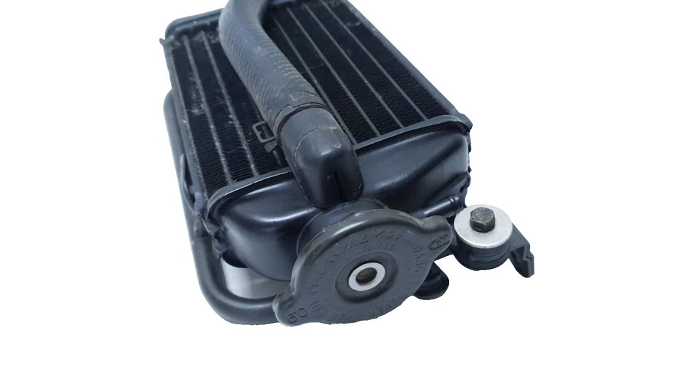 Radiateur de liquide de refroidissement Yamaha DT125LC 1982 n°5