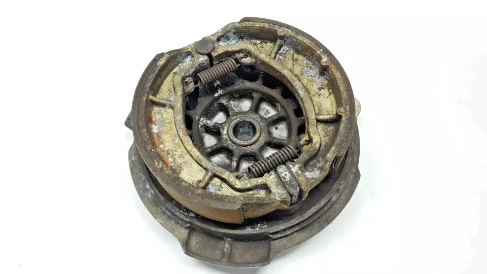 Tambour de frein arrière Yamaha DT125LC 1987 n°11 Réf 10V-25321-00-98
