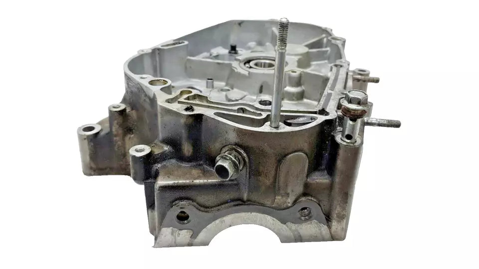 Carter moteur central droit Hyosung Comet GT 125 2006
