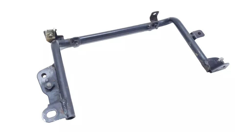 Support de radiateur droit Yamaha DT125R 1998 Réf : 3BN-2172L-00-00