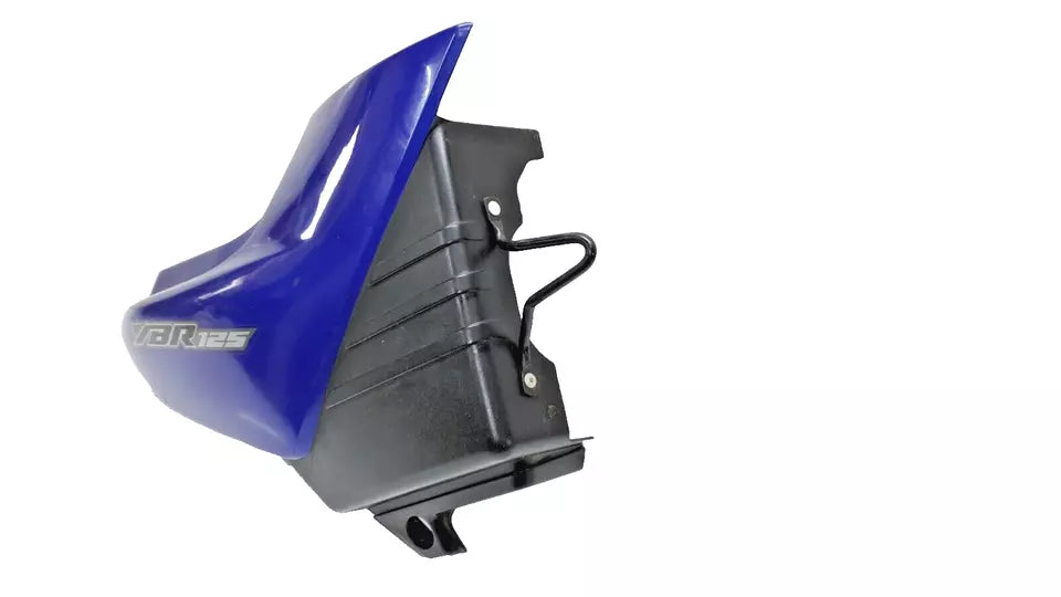 Carénage latéral droit Yamaha YBR 125 2006 Réf : 3D9-F1721-00-4X