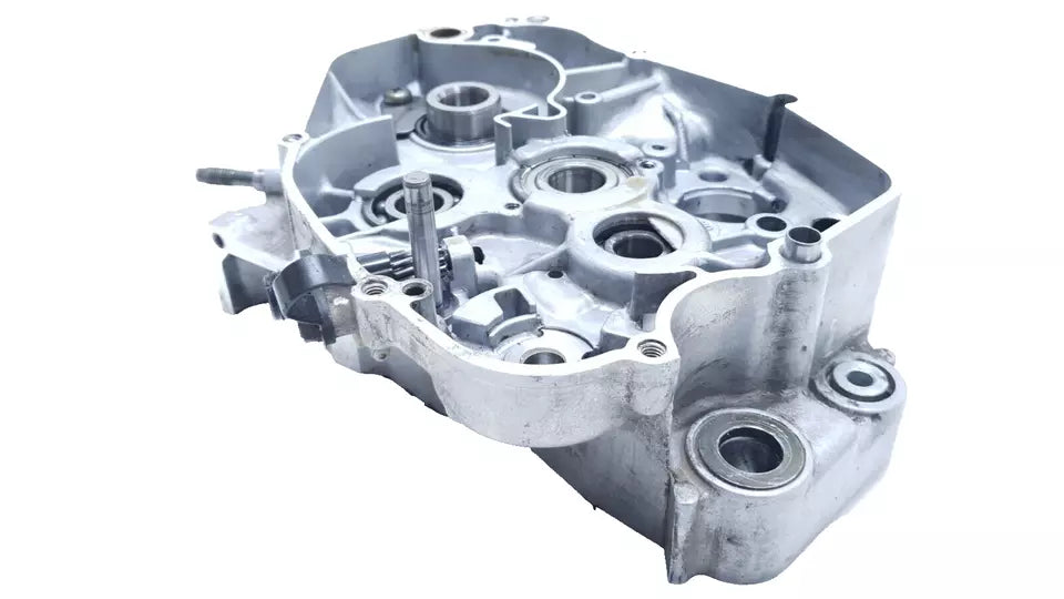 Carter moteur central droit Yamaha TDR 125 1996 Réf : 3BN-15121-03-00