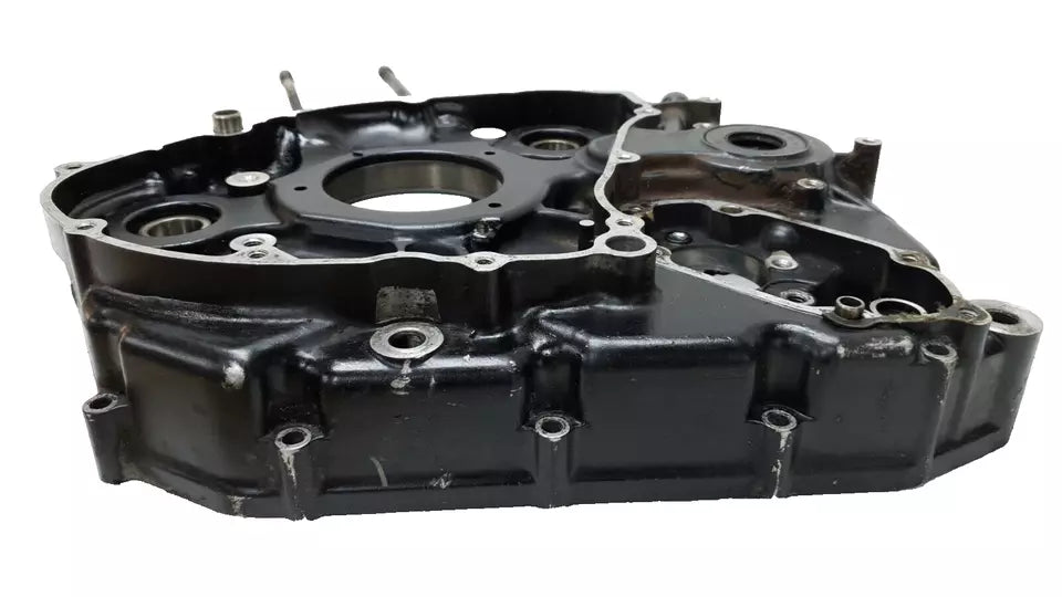 Carter moteur central gauche Suzuki 600 DR 1989 Réf : 11300-14A05-000