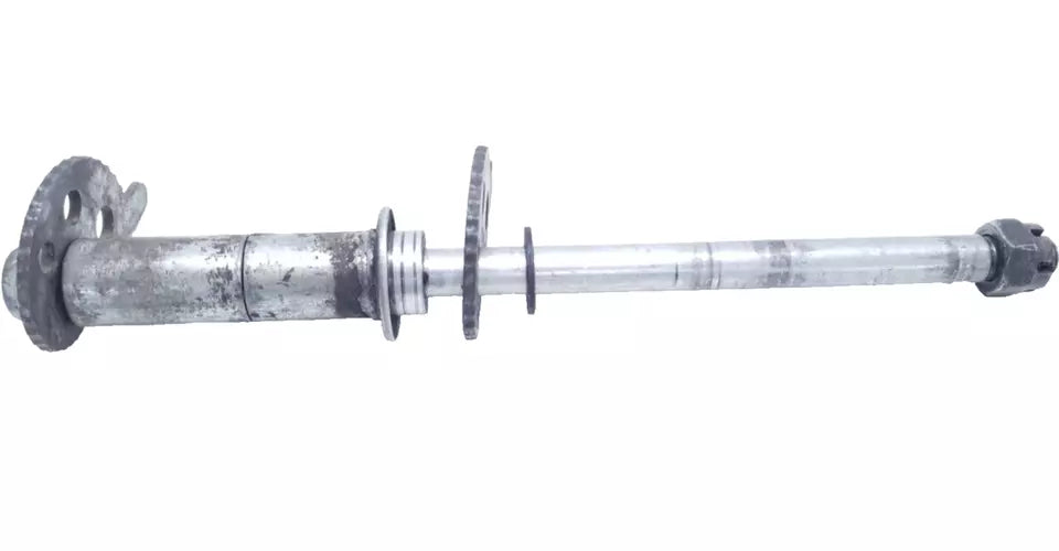 Axe de roue arrière Yamaha DT125LC 1987 n°16 Réf 37F-25381-00-00