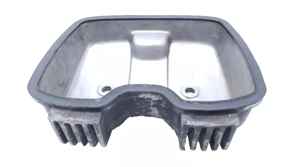 Couvre culasse Honda CM 125 T 1978 n°4 Réf : 12311-399-000