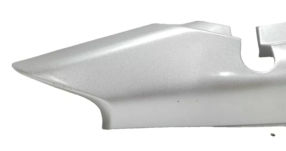 Carénage arrière droit Yamaha YBR 125 2007 Réf 5VL-F472K-00-P1