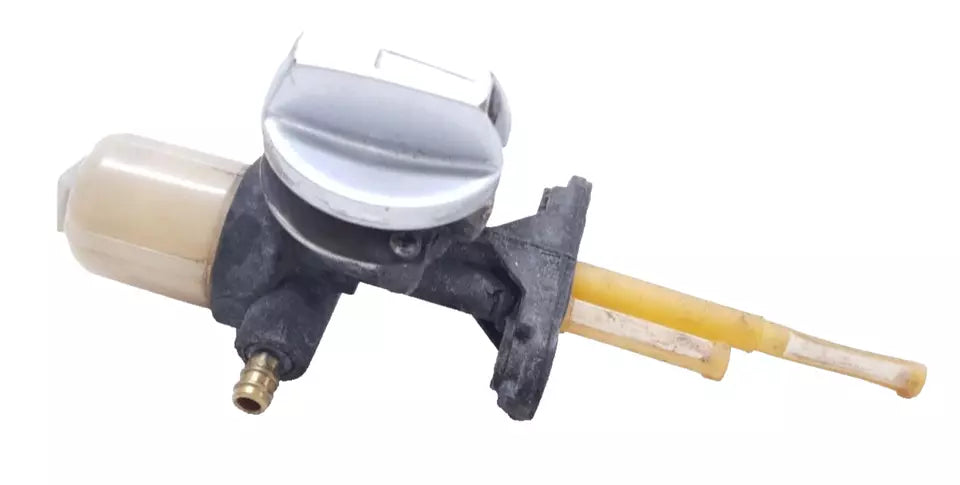 Robinet d'essence Yamaha YBR 125 2005 n°2 Réf : 3D9-F4500-00-00