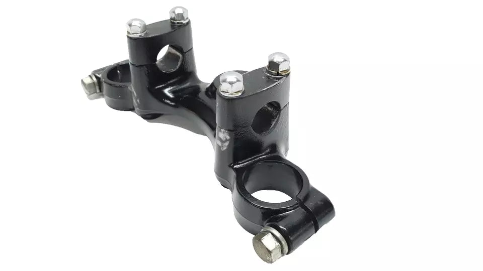 Té de fourche supérieur Suzuki GN 125 2001 Réf : 51311-11300-291