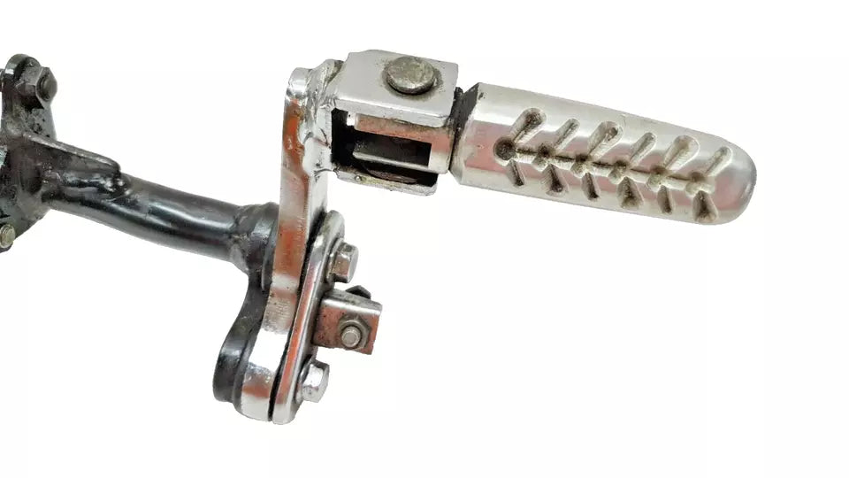 Reposes pieds avant Honda CM 125 Custom 1985 Réf : 50610-413-000