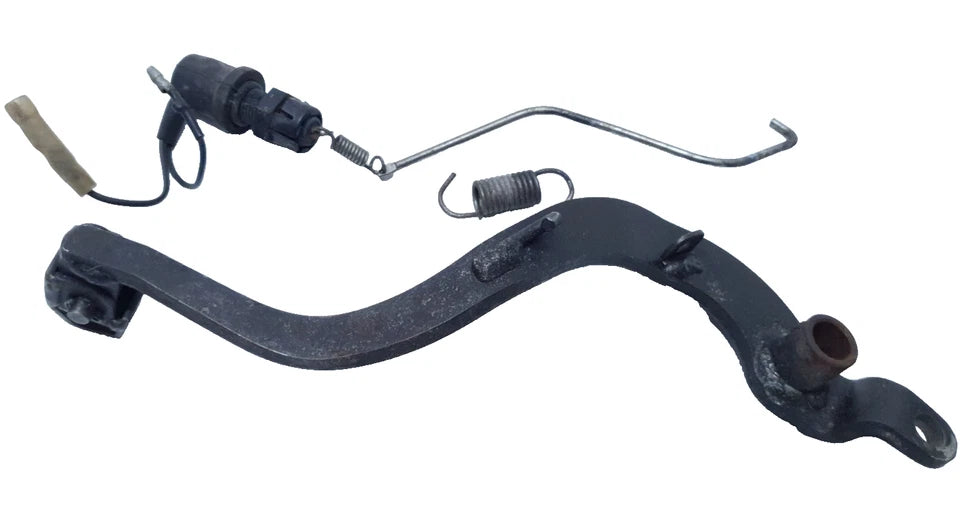 Pédale de frein arrière Yamaha DT125R 1997 n°2 Réf : 3BN272110100