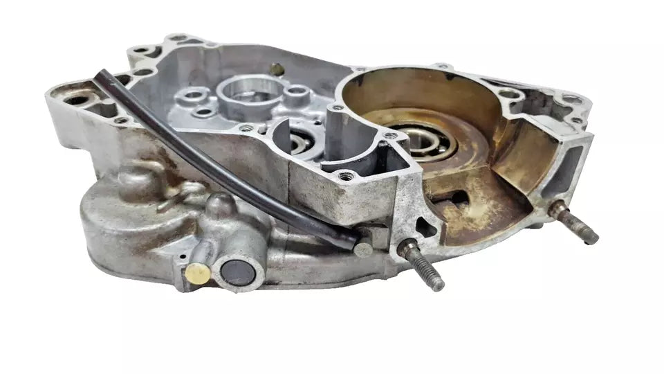 Carter moteur central droit Yamaha DT125LC 1982 10V