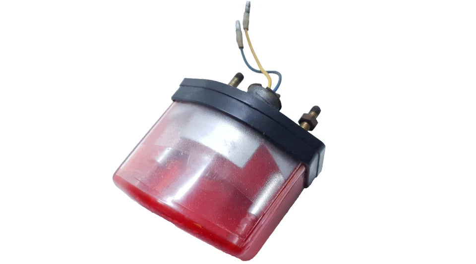 Phare arrière Yamaha DT125LC 1982 n°5