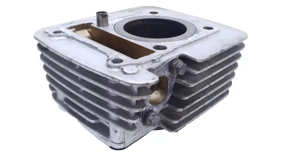 Cylindre & piston 54mm Yamaha YBR 125 2005 n°2 Réf : 5VL-E1310-00-00
