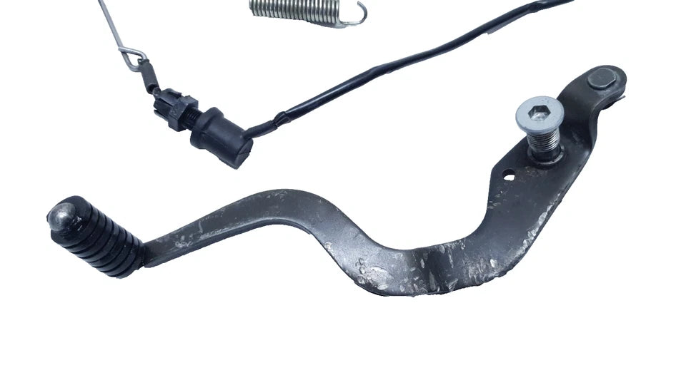 Pédale de frein arrière Yamaha TDR 125 2002 n°2 Réf : 4FU272110200