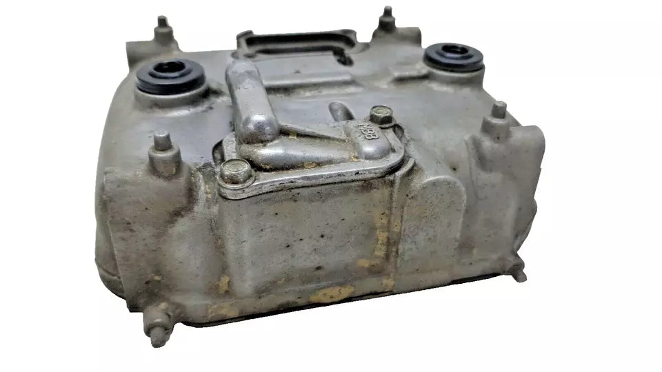 Couvre culasse avant Honda Varadero 125 2006 Réf 12320-KPC-D20 2/2