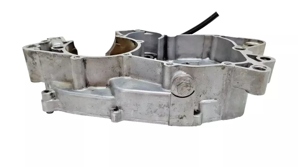 Carter moteur central droit Yamaha DT125LC 1982 10V