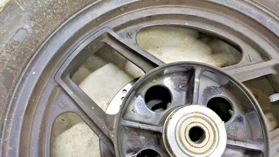 Roue arrière Kawasaki GPX 600 R 1989 Réf : 410731576R2