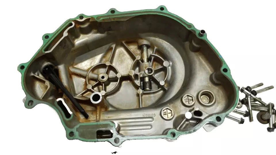 Carter droit d'embrayage Honda CBF 125 2012 Réf : 11330-KWF-940