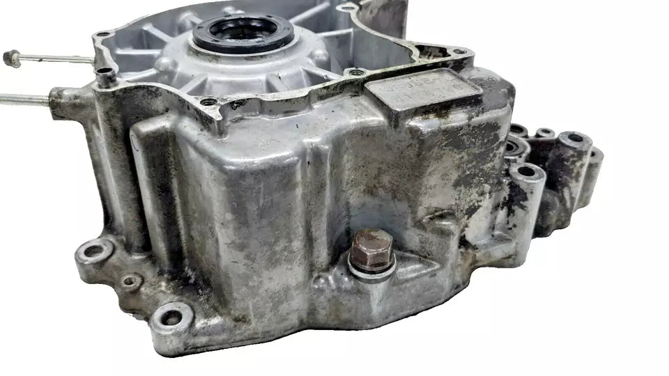 Carter moteur central G Honda CM 125 Custom 1987 Réf : 11200-KC2-000
