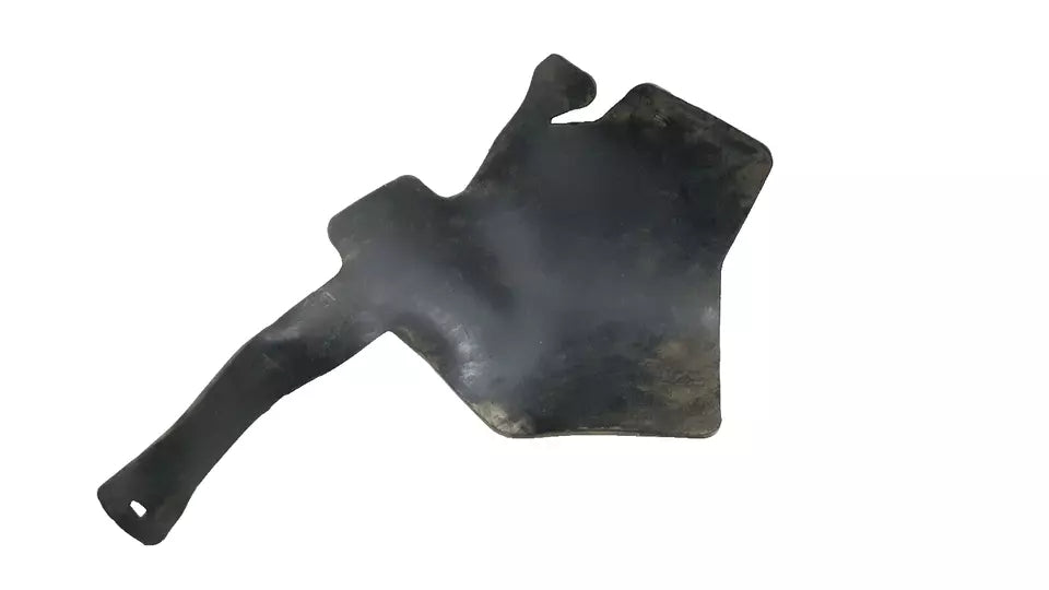 Garde boue arrière Suzuki 125 DR 1994-2002 Réf : 63110-44AB0-000