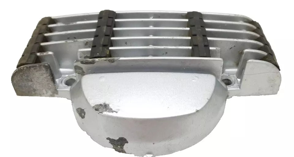 Couvercle latéral de culasse Yamaha YBR 125 2010 Réf: 5VL-E1185-10