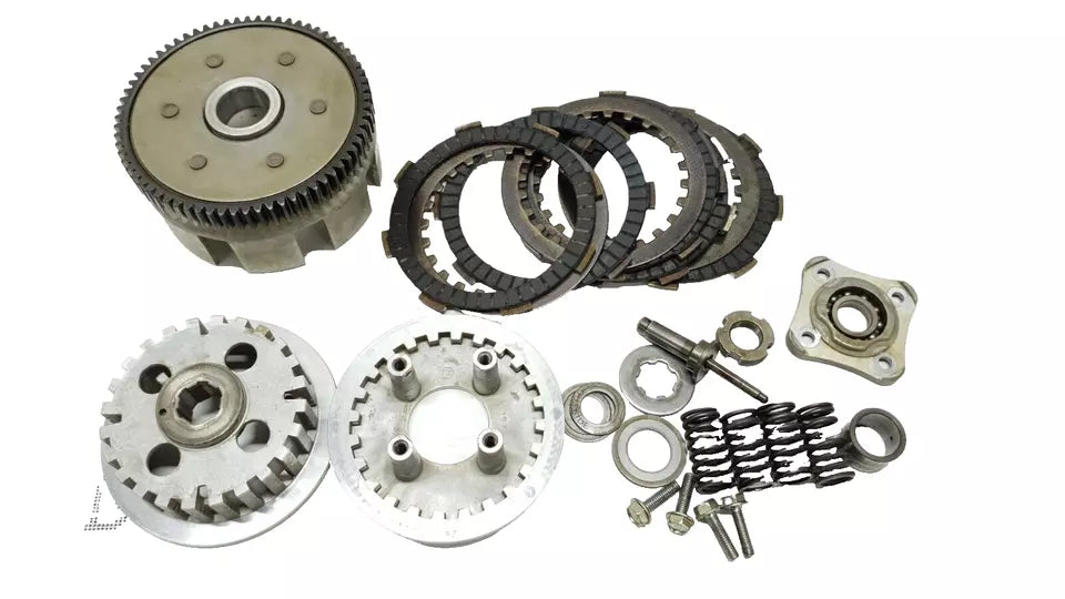 Embrayage complet Honda CM 125 Custom 1986 Réf : 22100-KB4-670