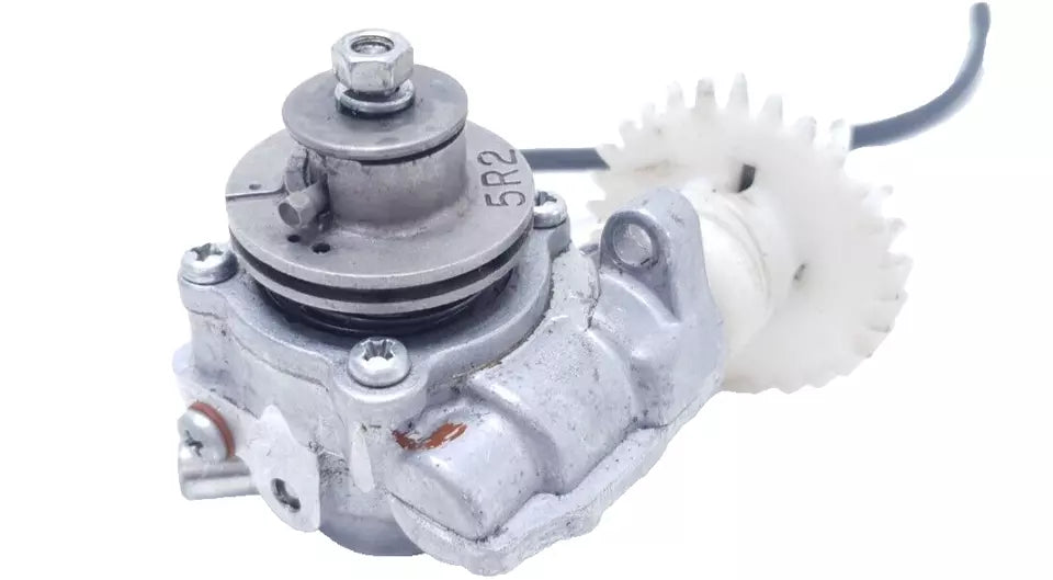 Pompe à huile 2-2 Yamaha DT80LC 1985 Réf : 5R2-13101-00-00
